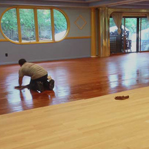Rockland Hardwood Floors Provides Sanding, Staining And Refinishing